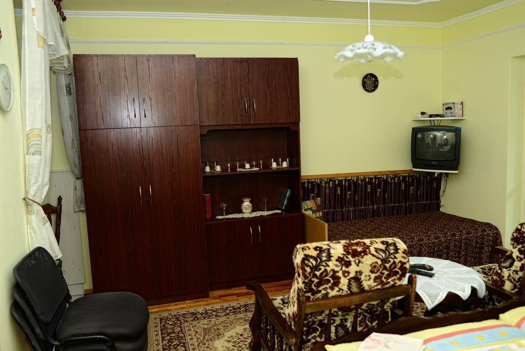 Stop Apartment Bük Kamer foto