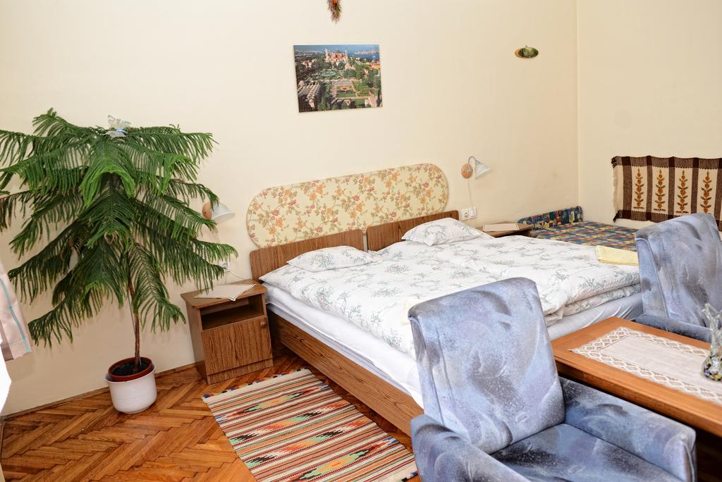 Stop Apartment Bük Kamer foto