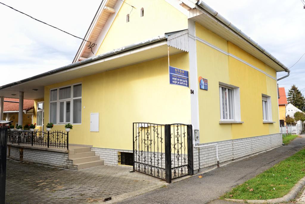 Stop Apartment Bük Kamer foto